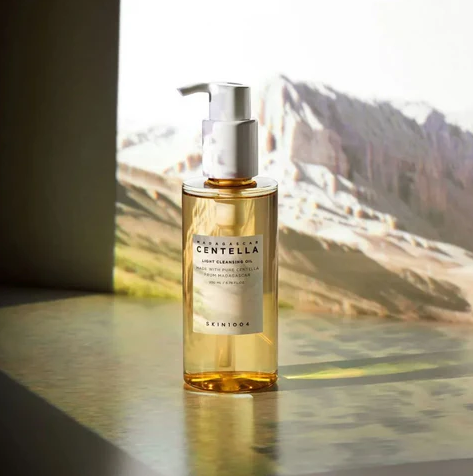 LIMPEZA SUAVE PARA UMA PELE MAIS EQUILIBRADA